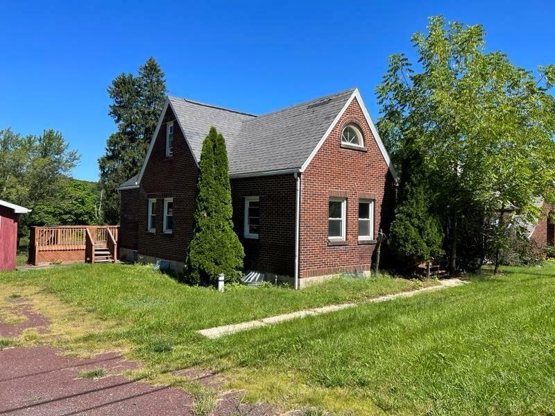 Property Photo:  1973 East Lizard Creek Road  PA 18235 