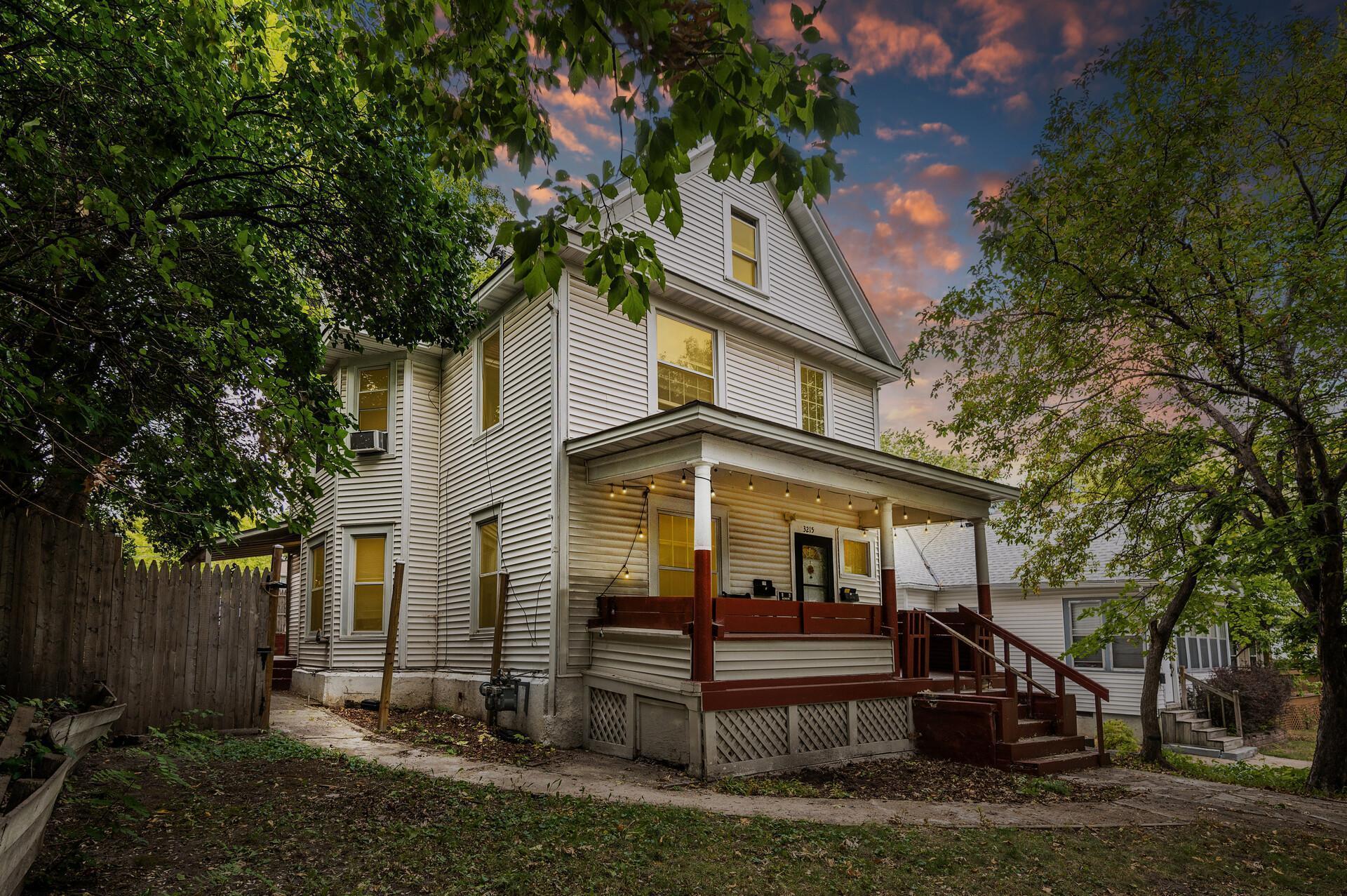 Property Photo: 3215 N 6th Street MN 55412