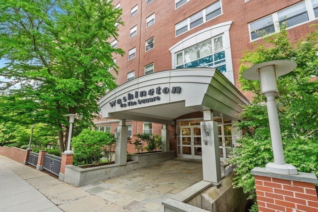 Property Photo:  1600 Beacon St 808  MA 02446 