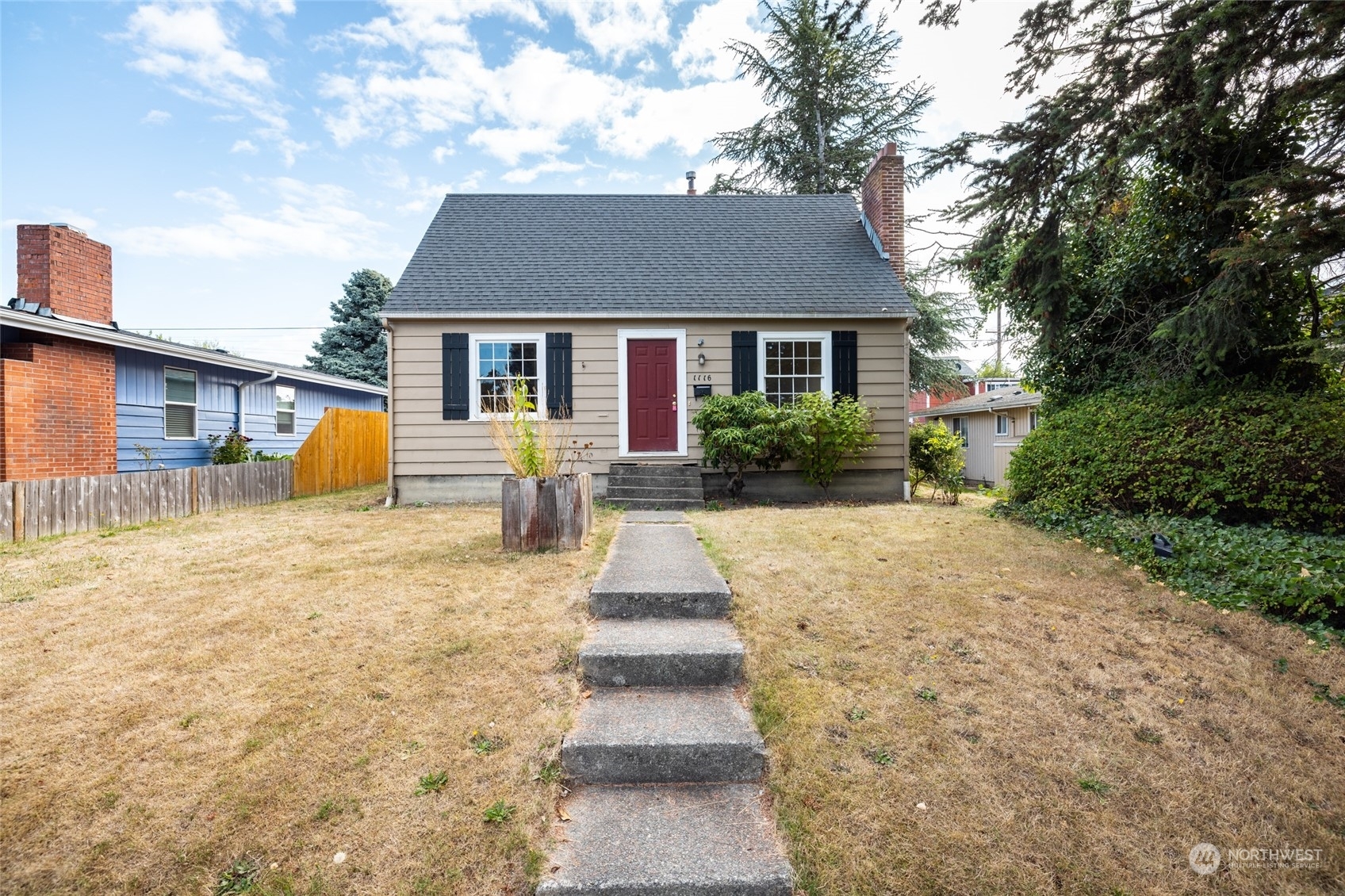 Property Photo:  1116 S 12th Street  WA 98274 