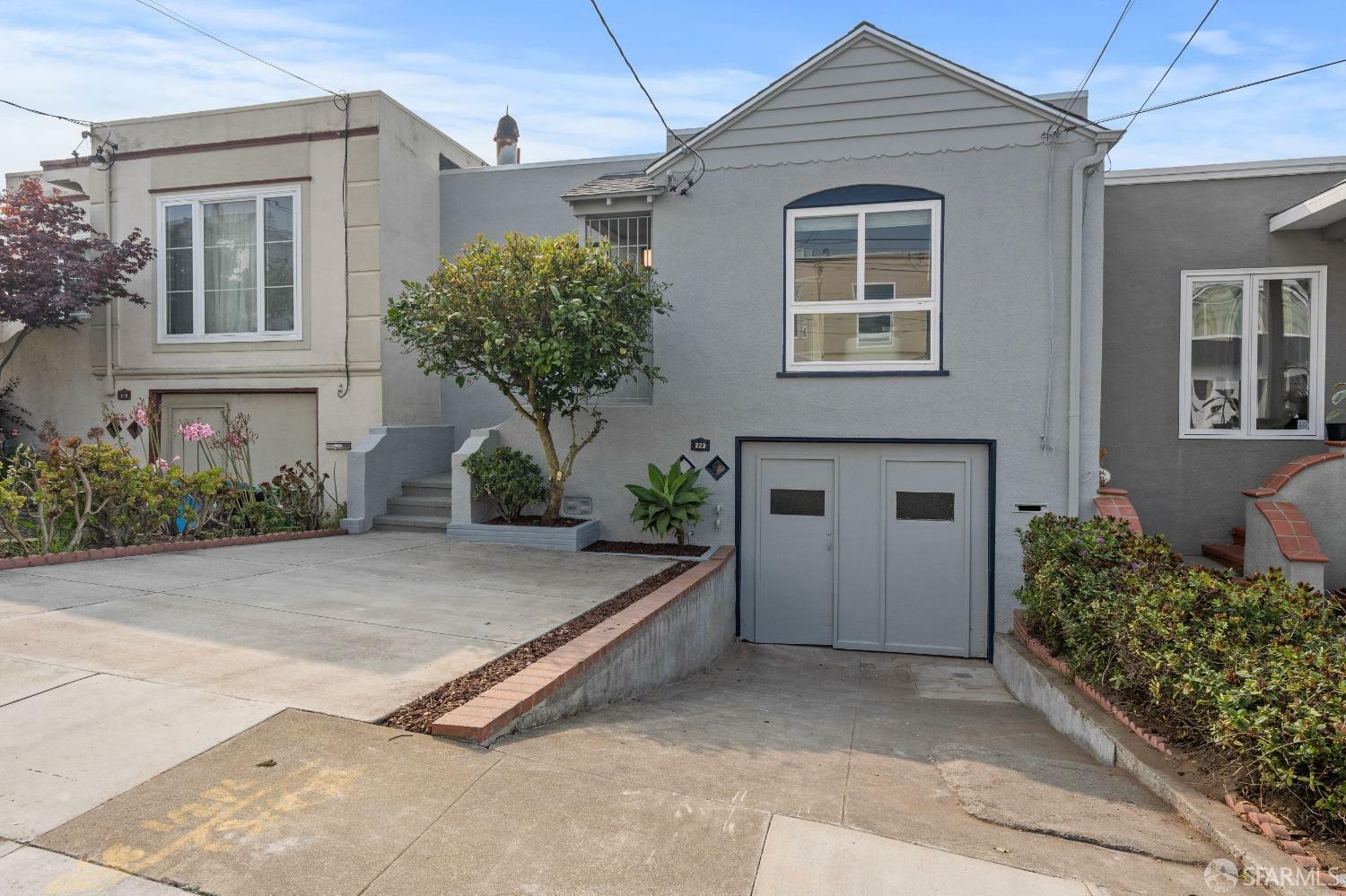 Property Photo:  223 Byxbee Street  CA 94132 