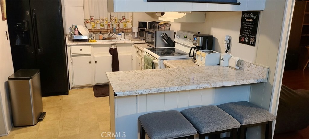 Property Photo:  9080 Bloomfield Avenue 125  CA 90630 