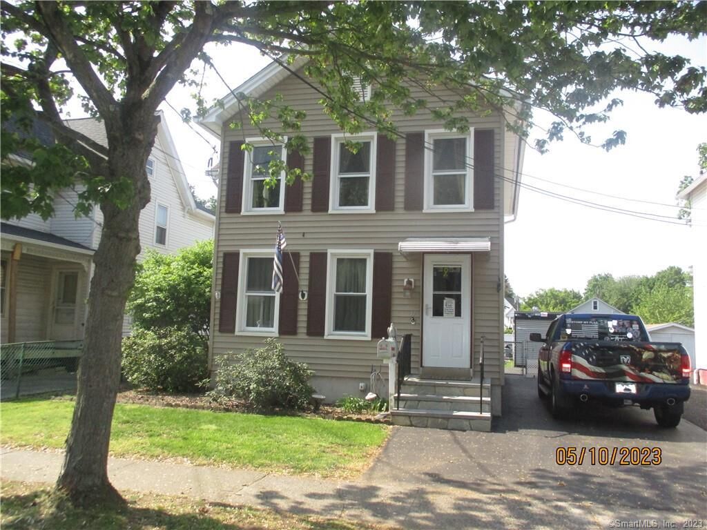 Property Photo: 37 Wallace Row CT 06492