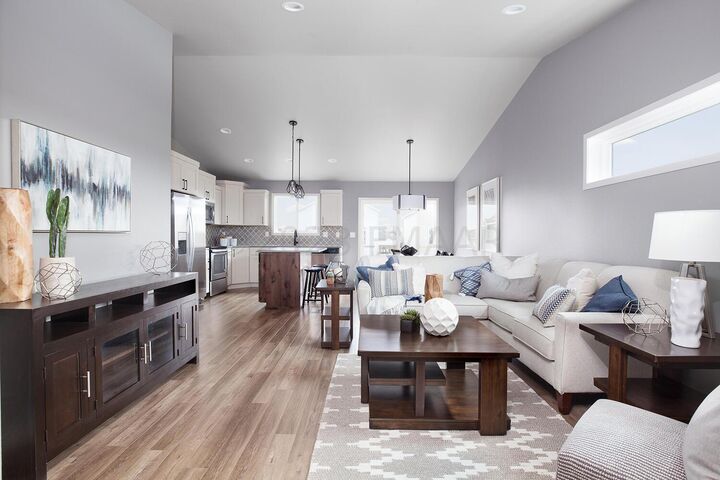 Property Photo:  2521 Fulton Loop S  ND 58104