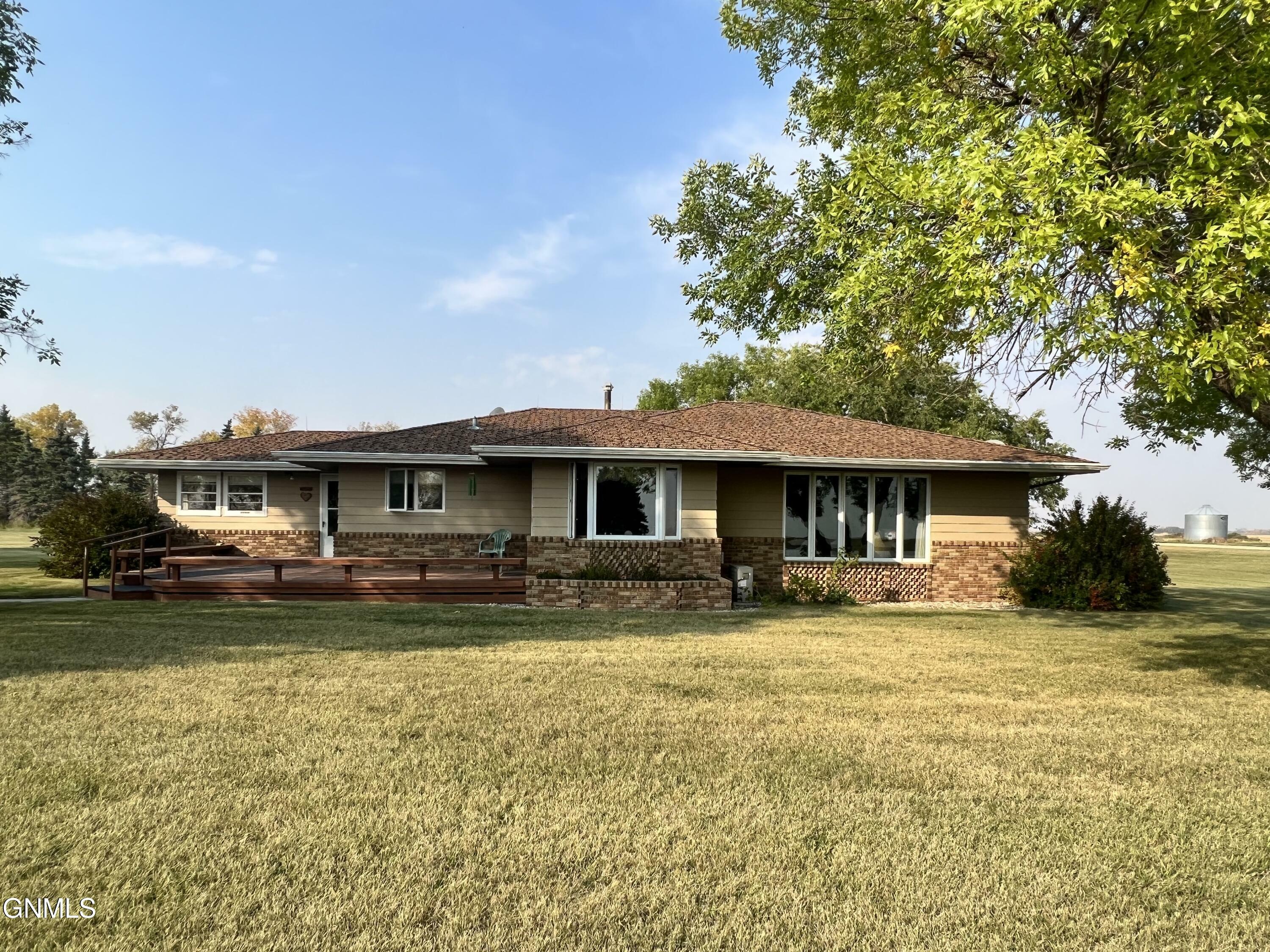 Property Photo:  10089 9th Avenue NW  ND 58783 