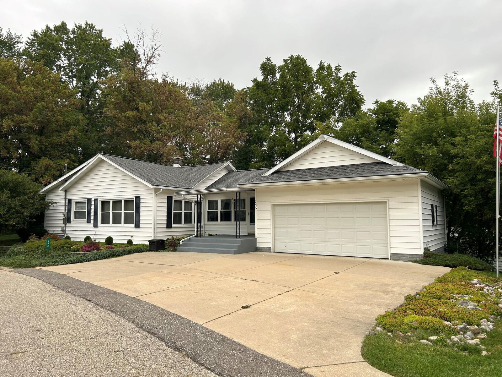 Property Photo:  753 Worm Drive NE  MI 49321 