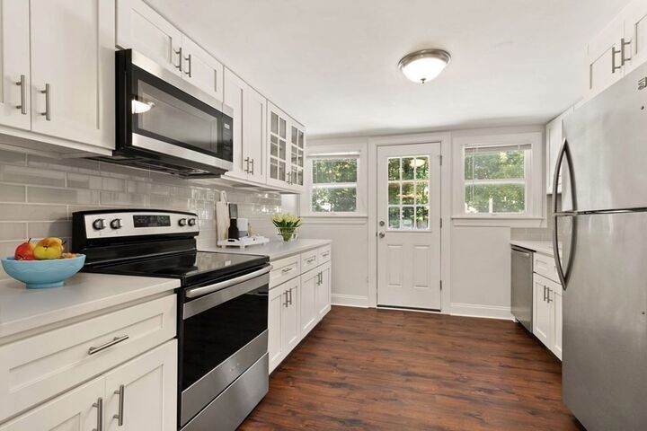 Property Photo: 10 Suffolk Rd MA 02067