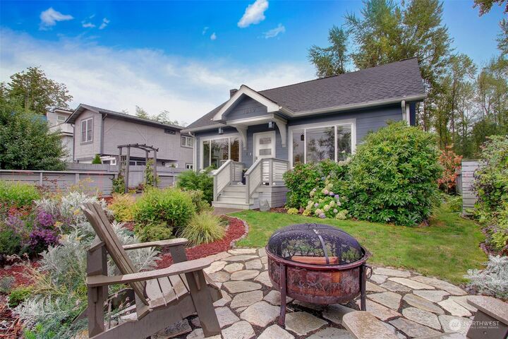 Property Photo:  1819 SW Brandon Street  WA 98106 