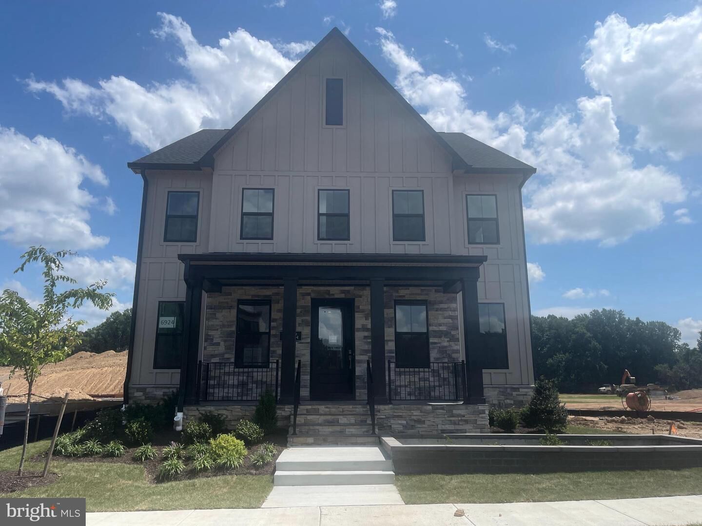 Property Photo:  6924 Silver Linden St  MD 20817 