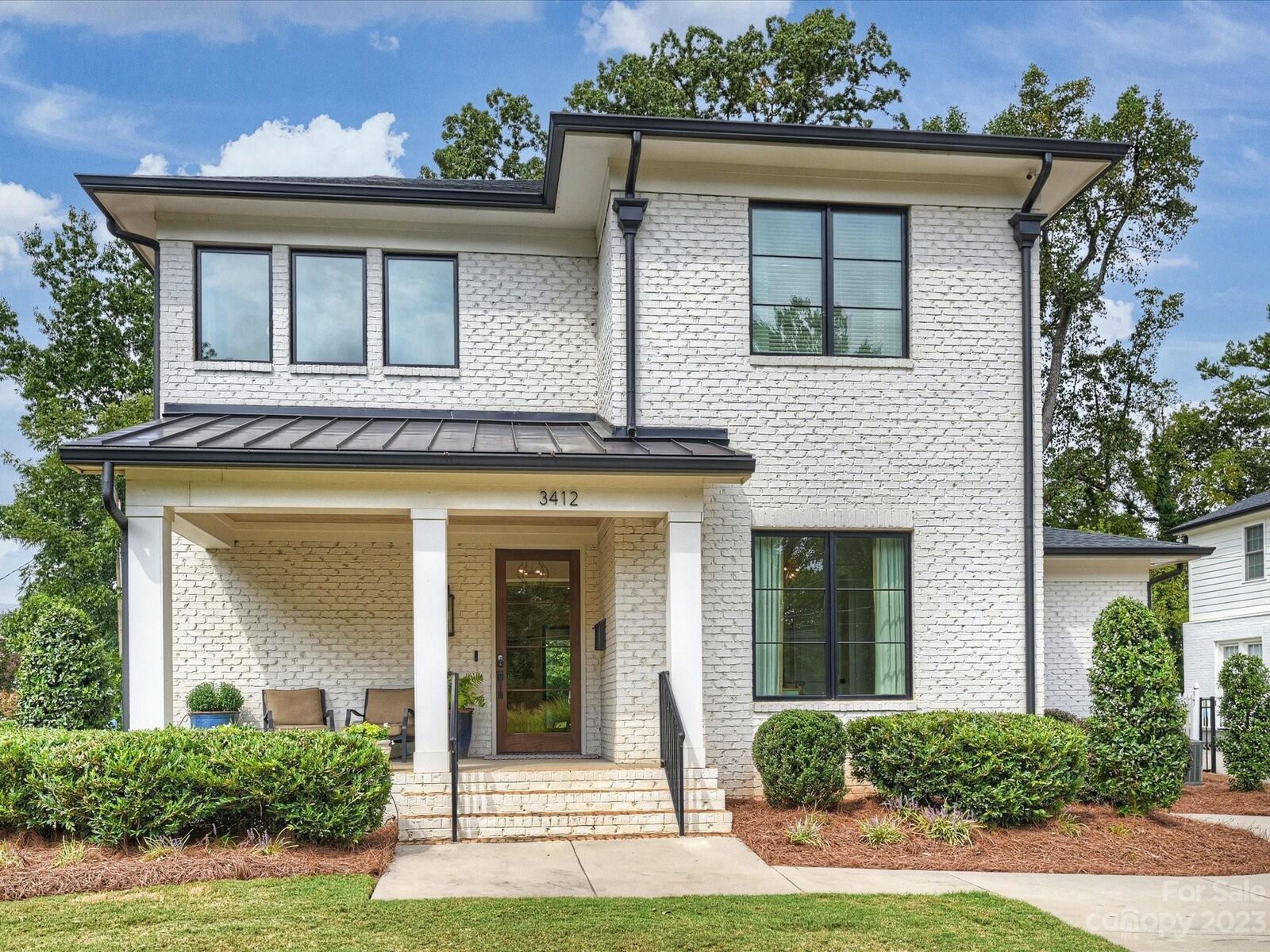 Property Photo: 3412 Selwyn Avenue NC 28209