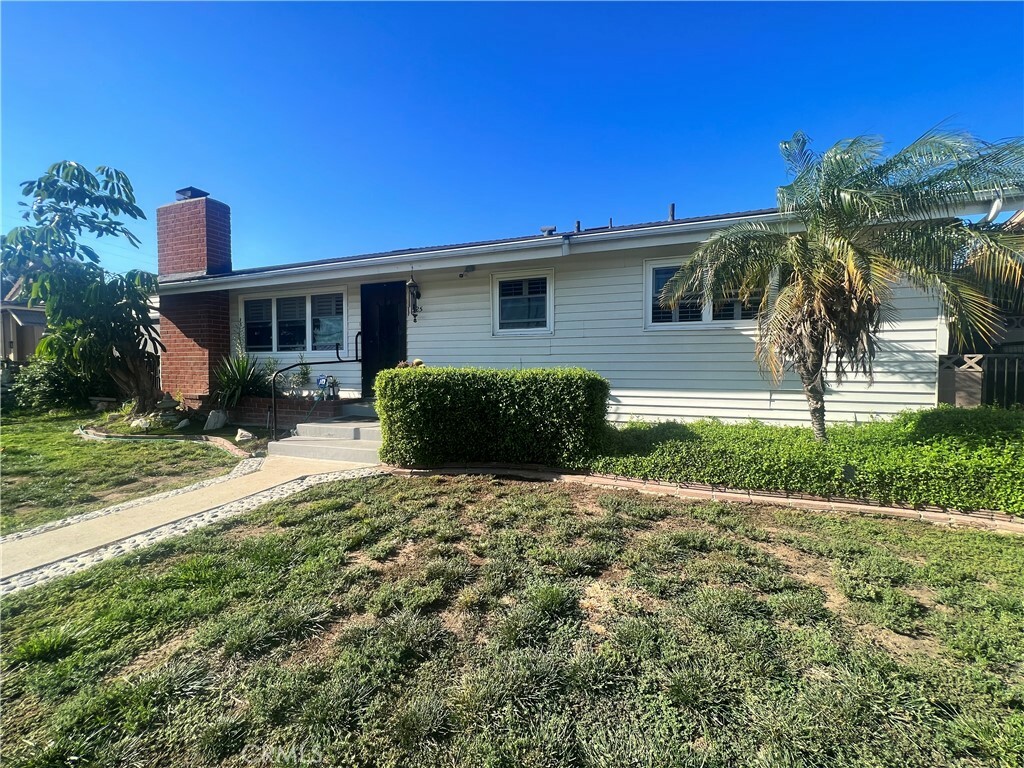 Property Photo:  525 W Alondra Boulevard  CA 90248 