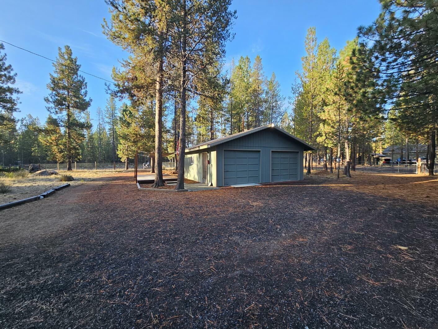 Property Photo:  15850 Lava Drive  OR 97739 