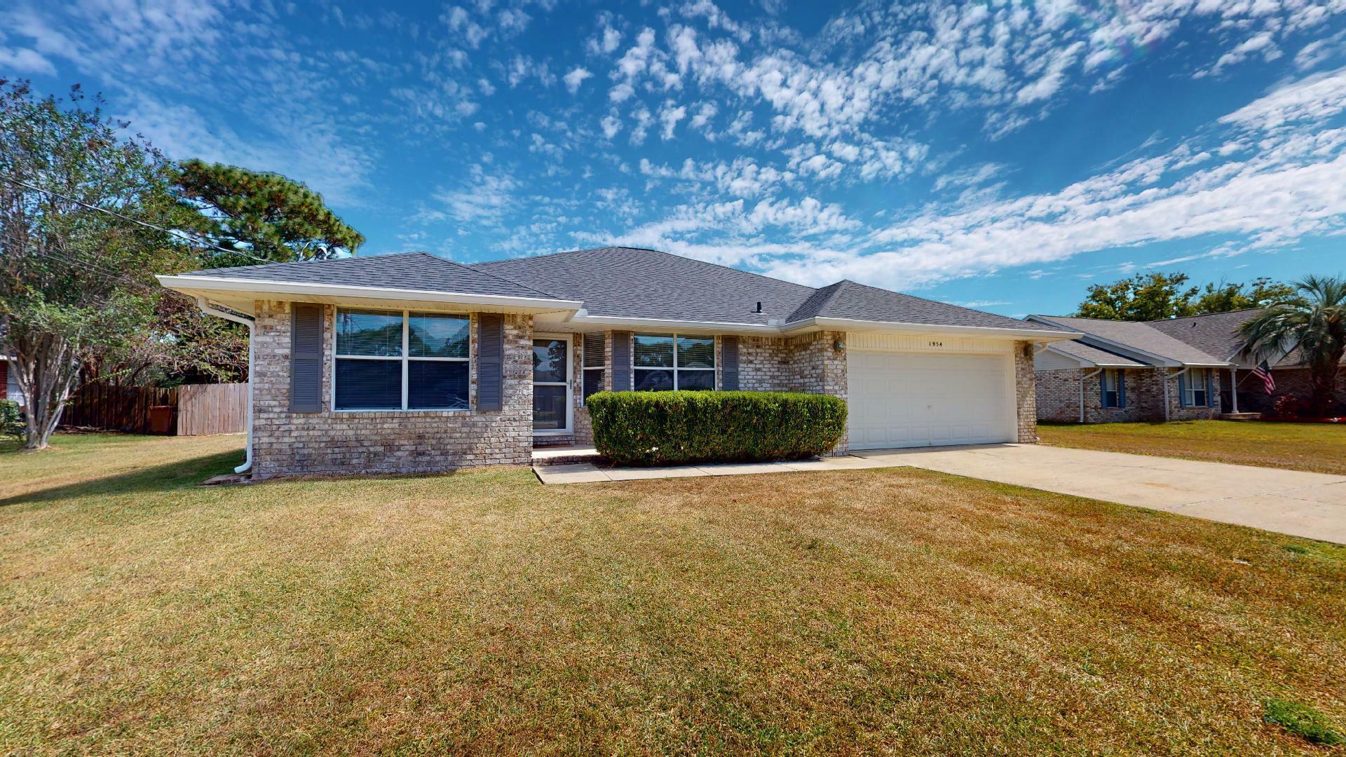 Property Photo:  1954 Candlewood Drive  FL 32566 