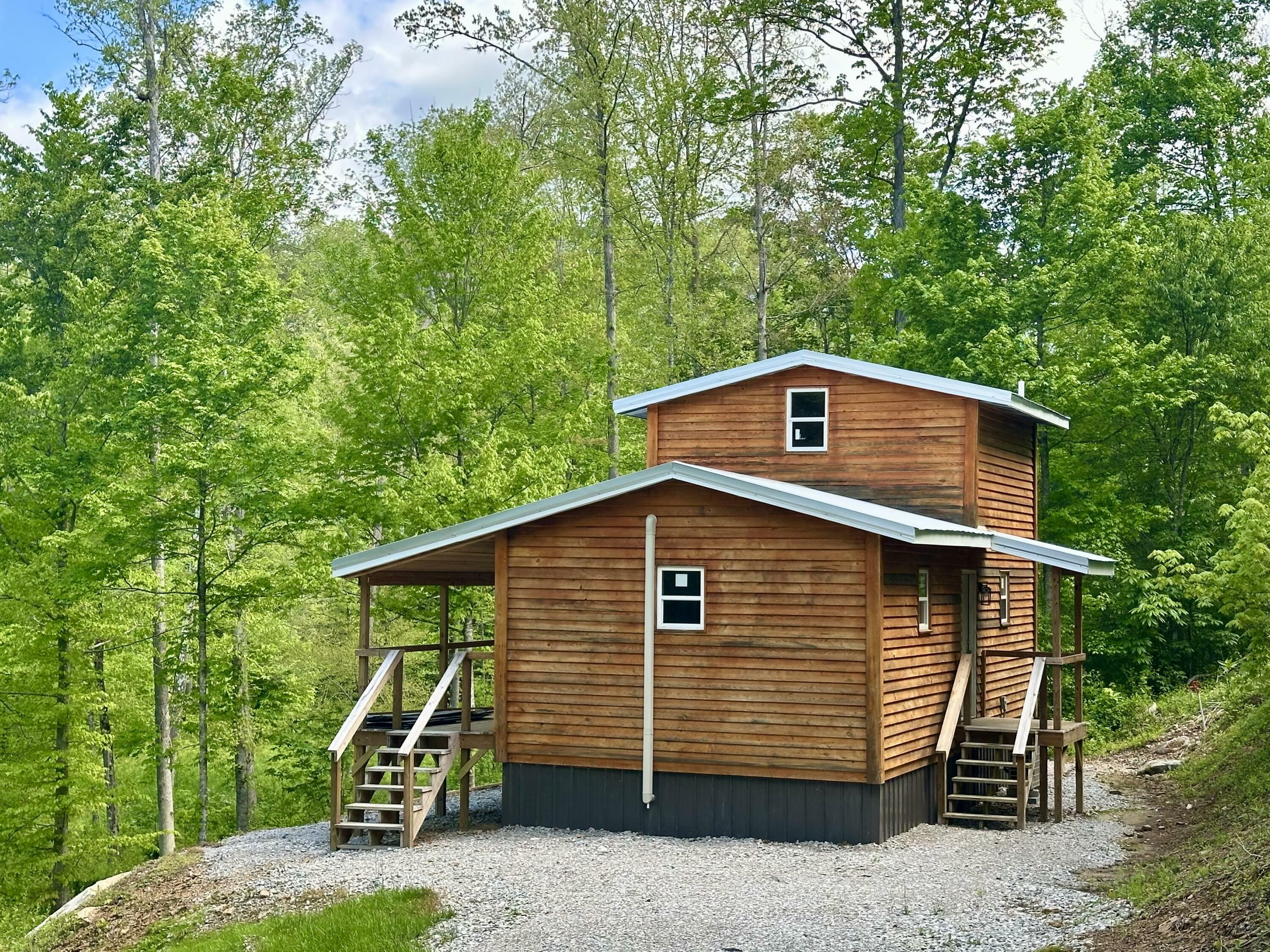 Property Photo: 1815 Baldwin Road KY 40447