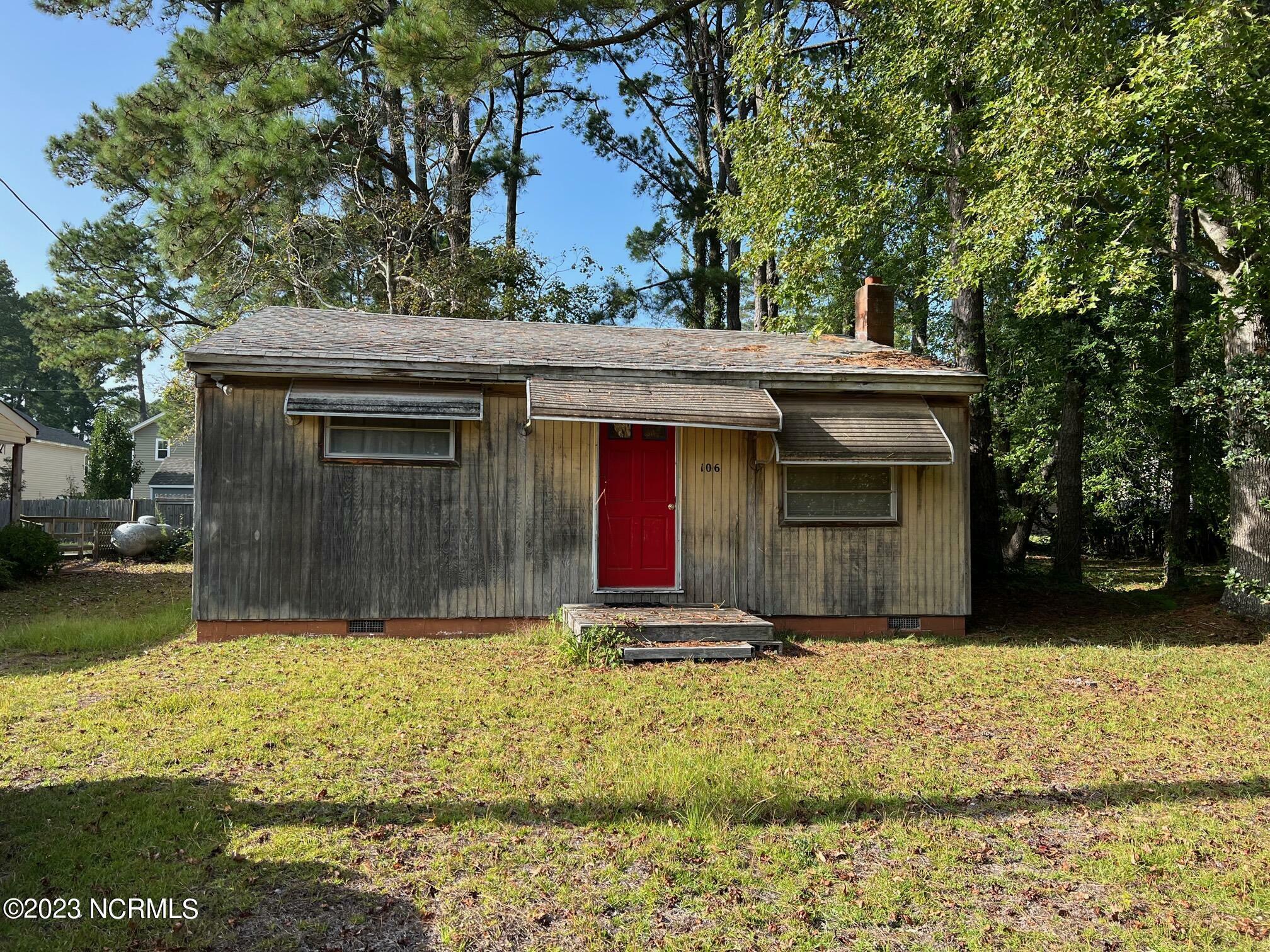 Property Photo:  106 Georgia Bell Street  NC 27947 