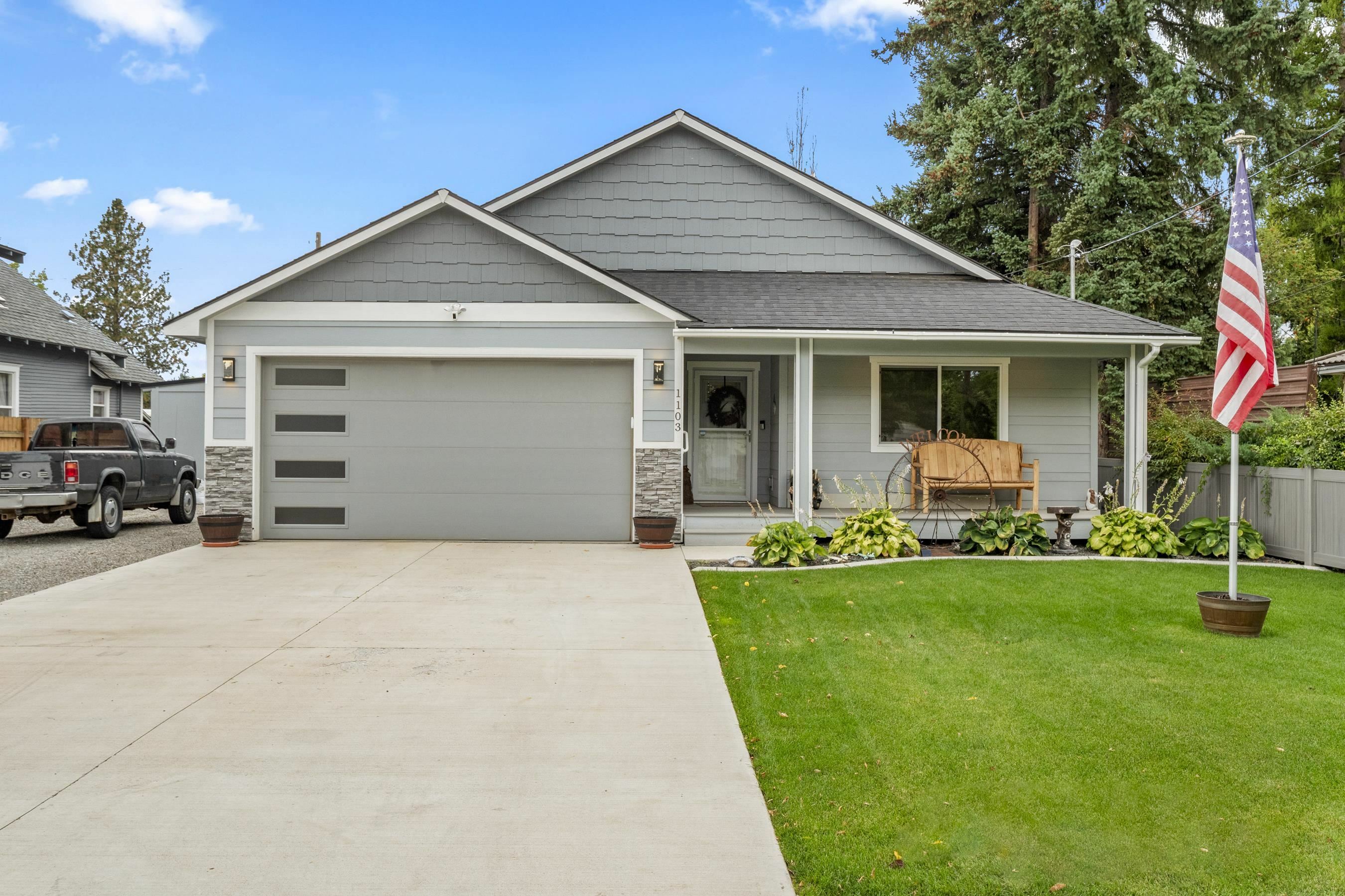 Property Photo: 1103 N Felts Rd WA 99206