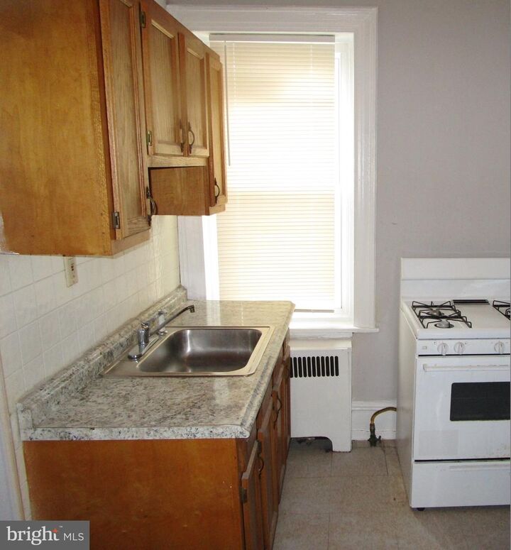 Property Photo:  6700 Keystone Street 2 2nd Fl, Rear  PA 19135 