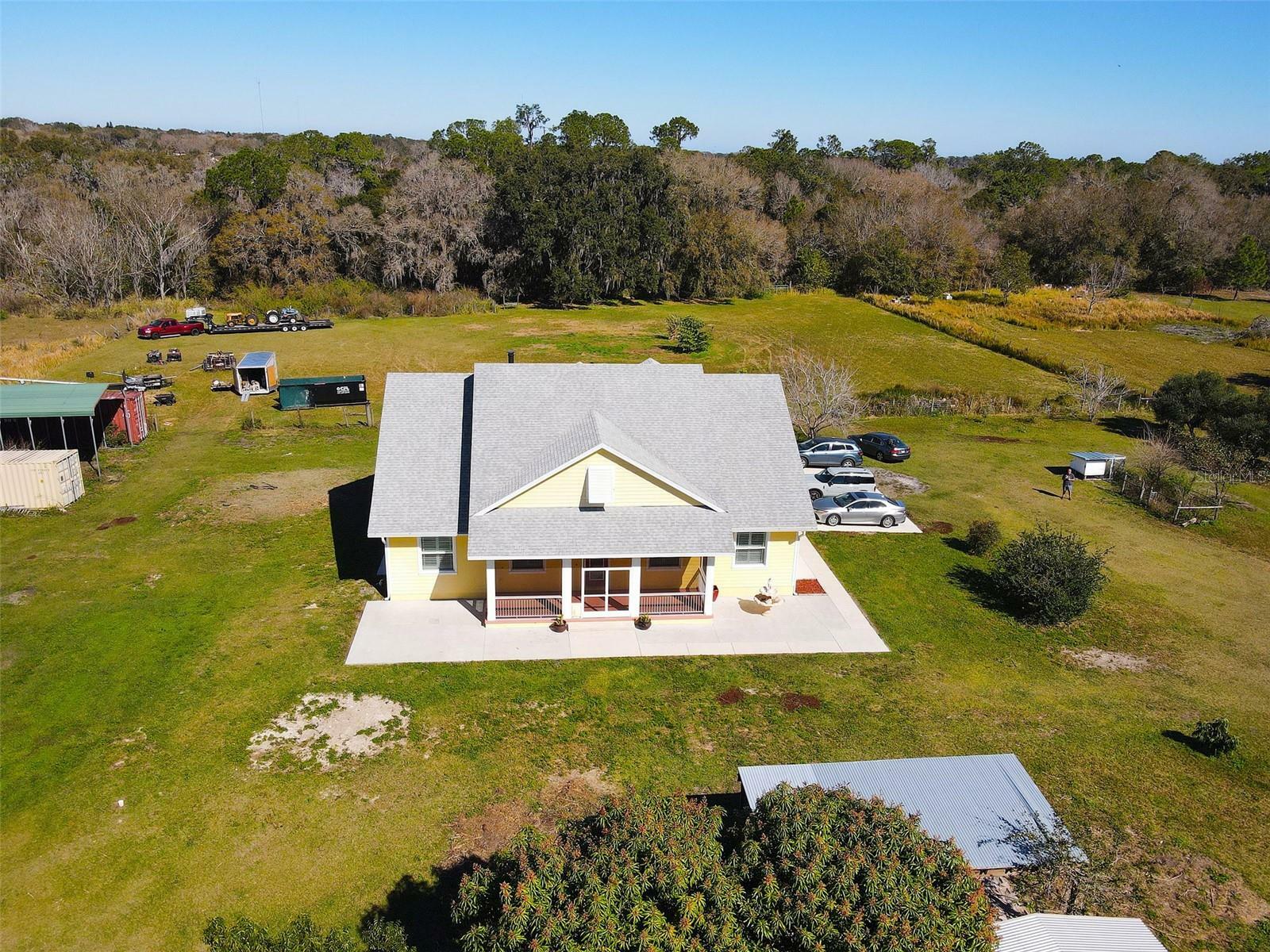 Property Photo:  14008 Sweat Loop Road  FL 33598 