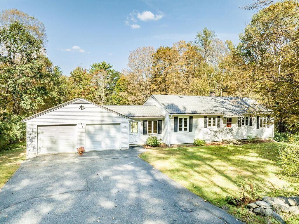 Property Photo: 244 Kings Highway VT 05001