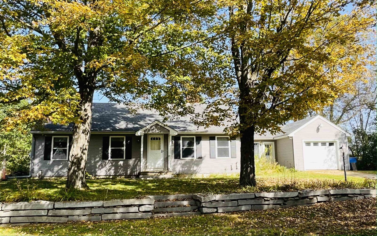 Property Photo:  99 Garland Road  NH 03218 