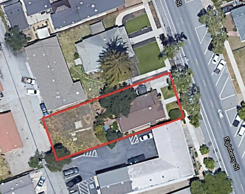 Property Photo:  7661 Eigleberry Street  CA 95020 