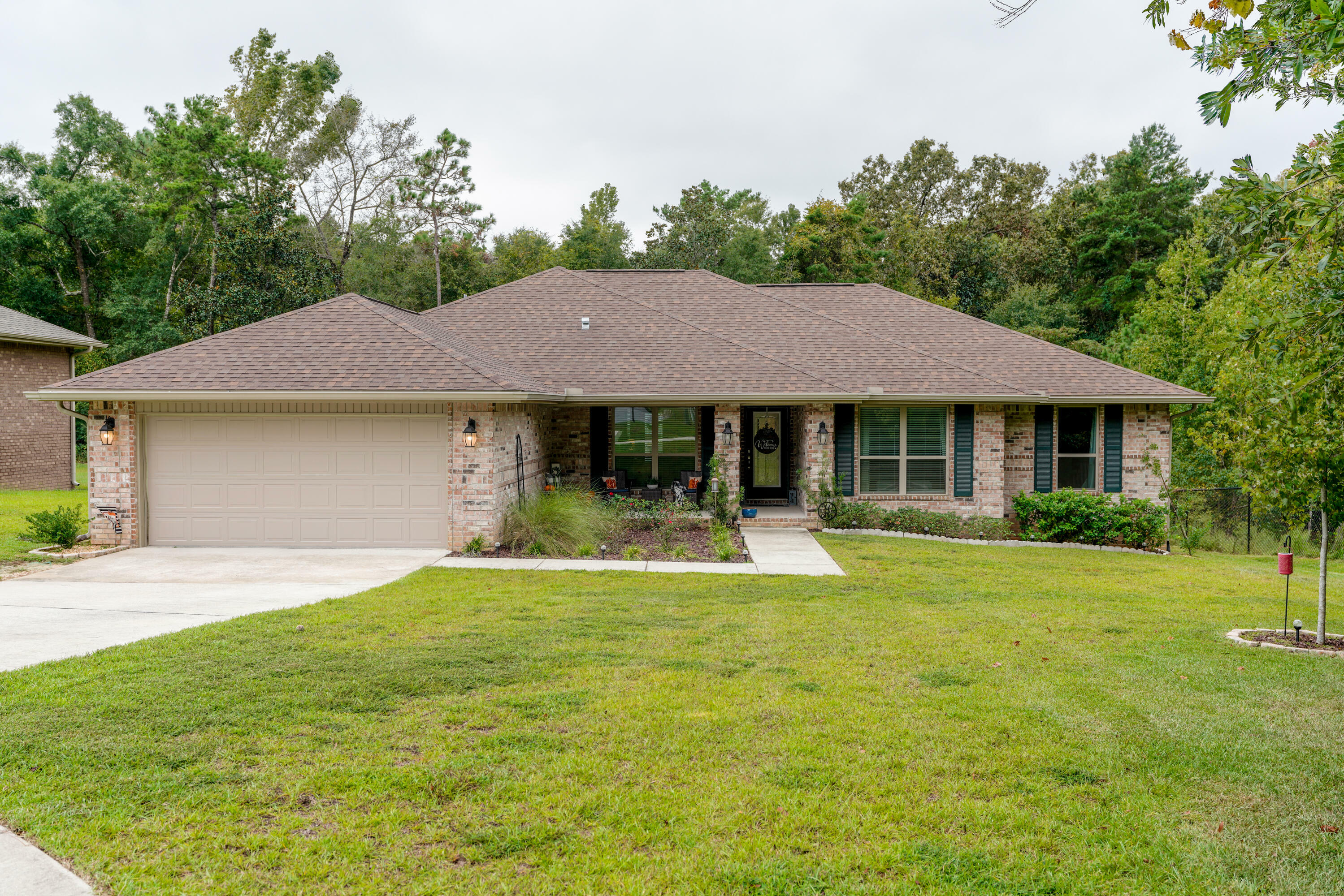 Property Photo:  2370 Genevieve Way  FL 32536 