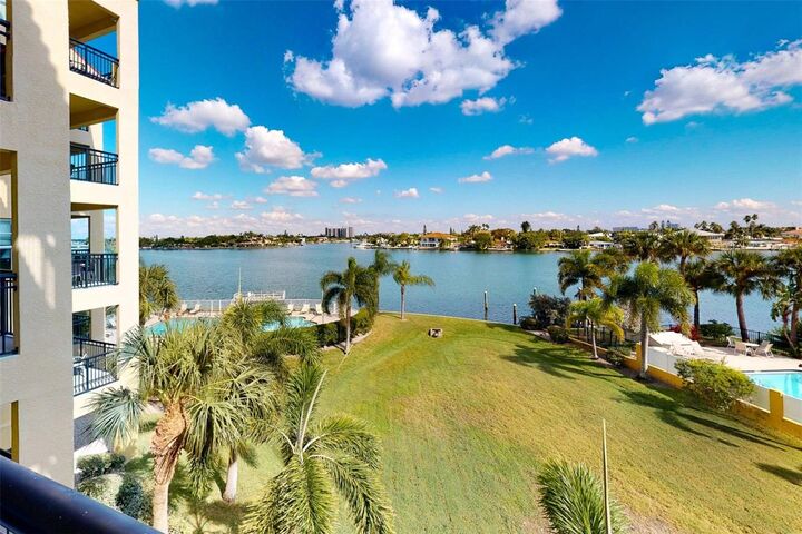 Property Photo: 10315 Gulf Boulevard 207 FL 33706