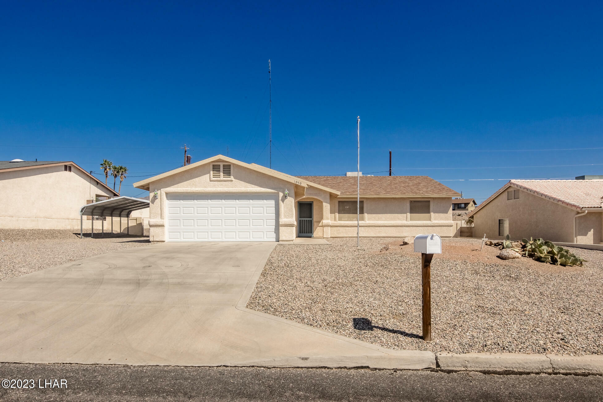 Property Photo:  1050 Pueblo Dr  AZ 86406 