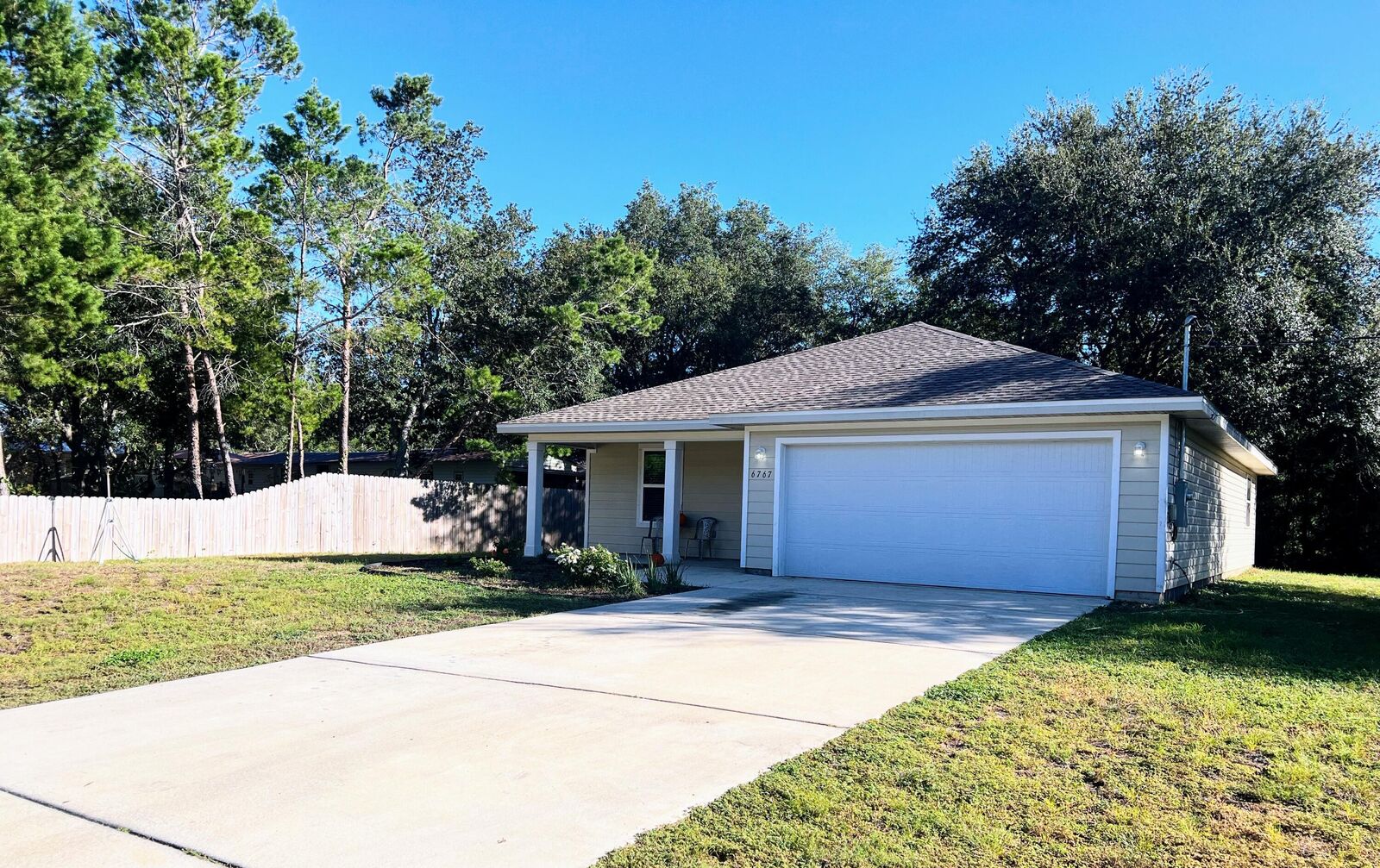 Property Photo:  6767 Valerie Lane  FL 32566 