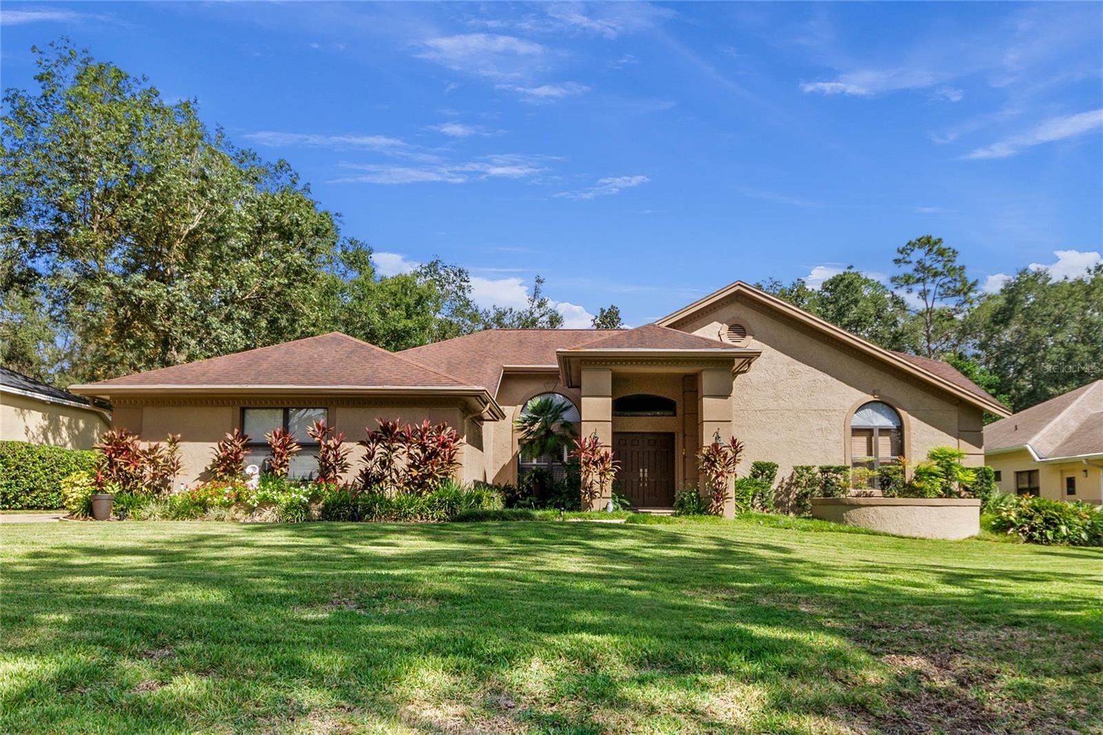 Property Photo: 2357 Westminster Terrace FL 32765