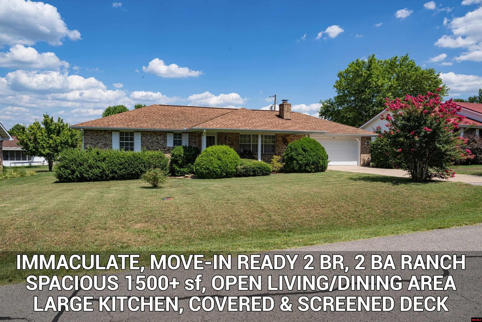Property Photo: 505 Woodcrest Street AR 72653