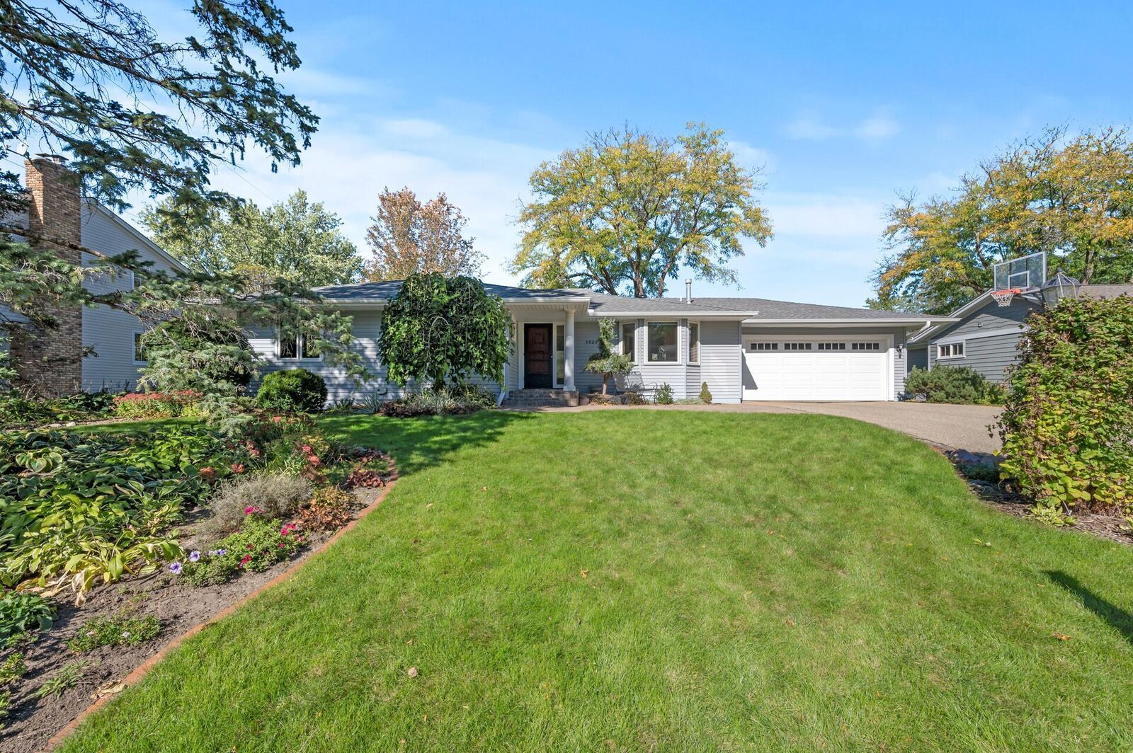 Property Photo:  5820 West 68th Street  MN 55439 