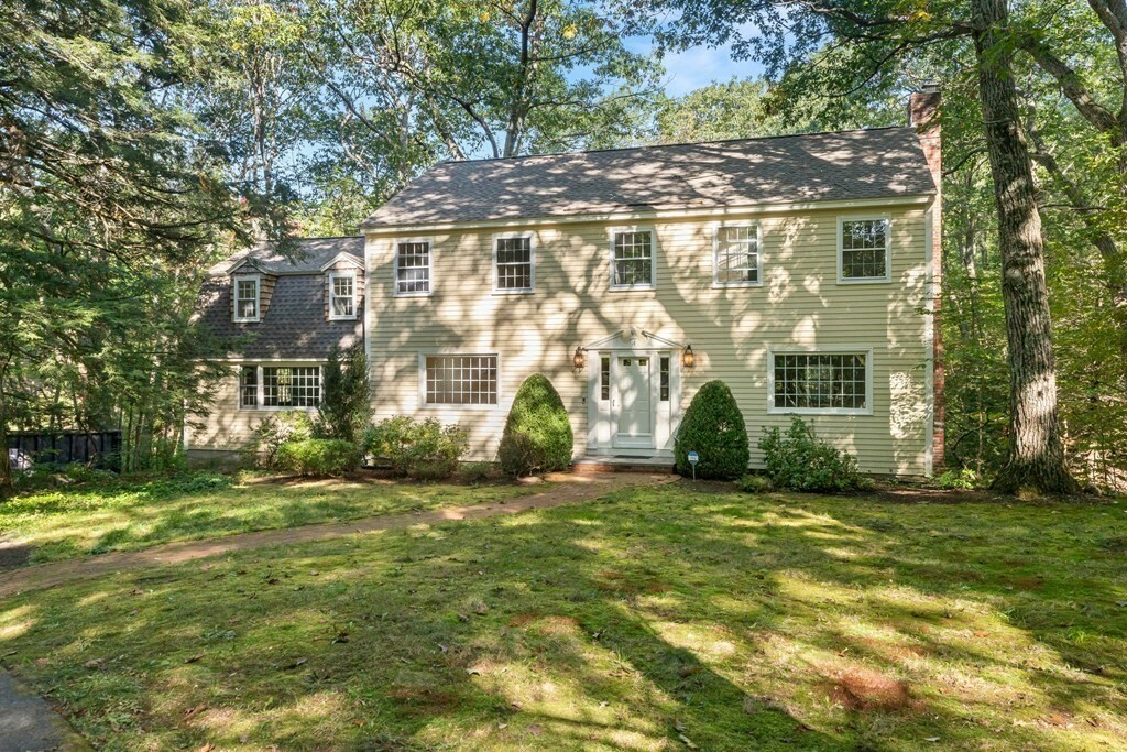 Property Photo:  14 Inverness Cir  MA 01921 