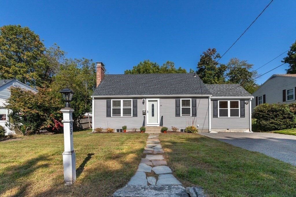 Property Photo: 29 West St MA 01801