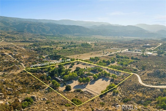 Property Photo: 46490 Jojoba Road CA 92536