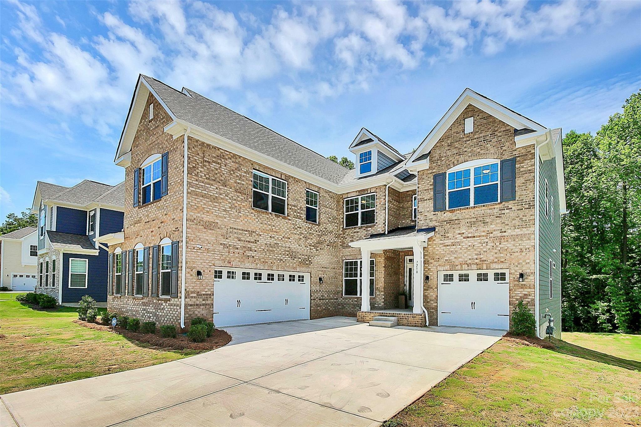 Property Photo: 7218 Glenroe Drive NC 28078