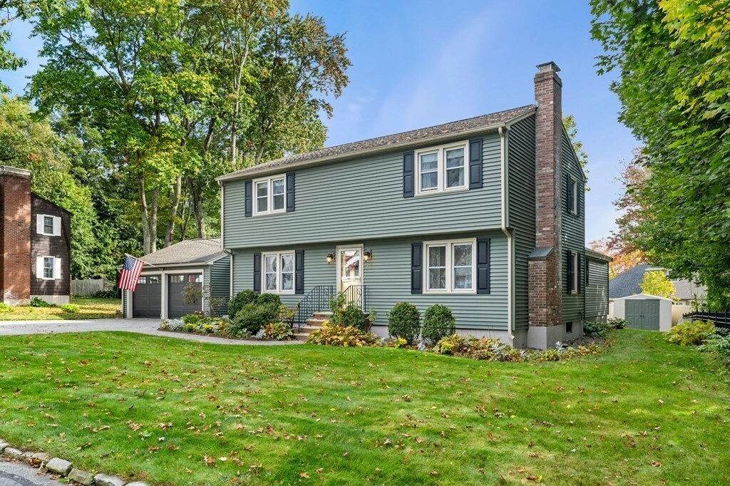 Property Photo: 23 Longmeadow Dr MA 01852
