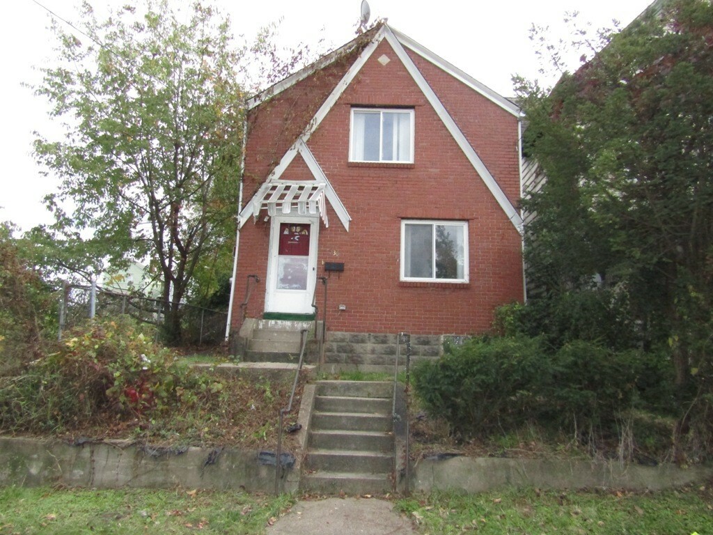 Property Photo:  236 E 16th Ave  PA 15120 