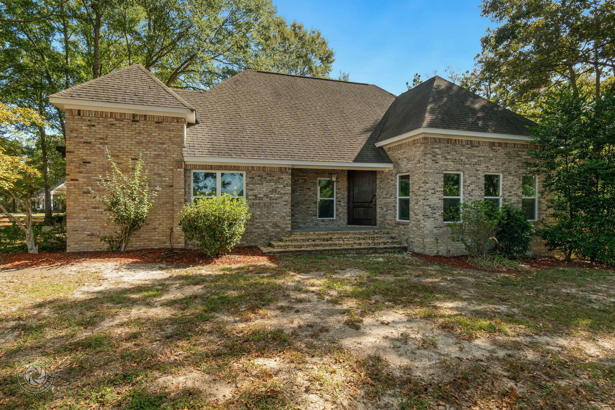 Property Photo:  34 Wandering Oaks Ln.  MS 39401 