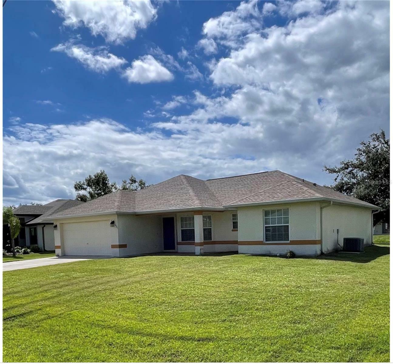 Property Photo:  421 Londrina Drive  FL 33983 