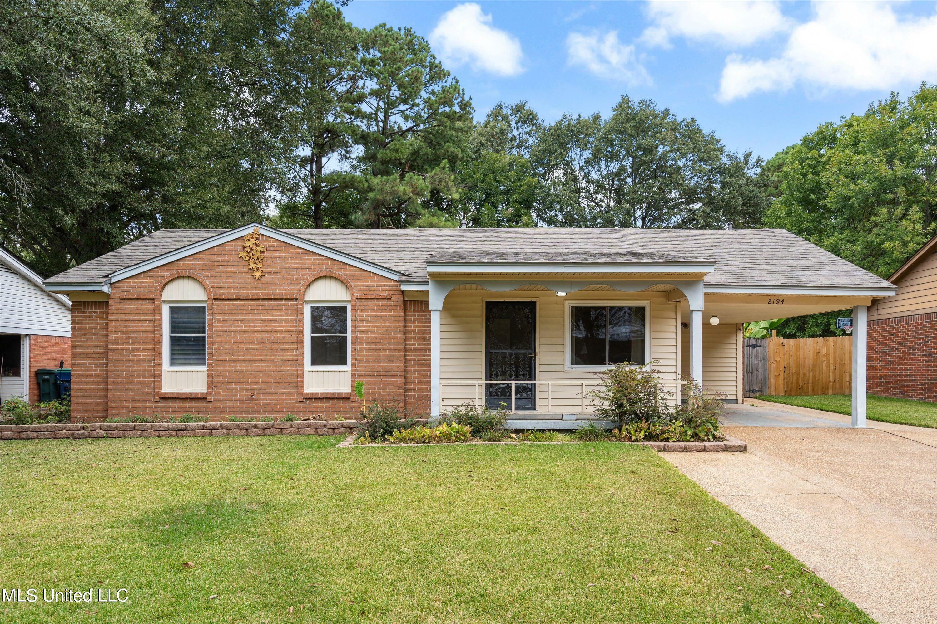 Property Photo:  2194 Coral Hills Drive  MS 38671 