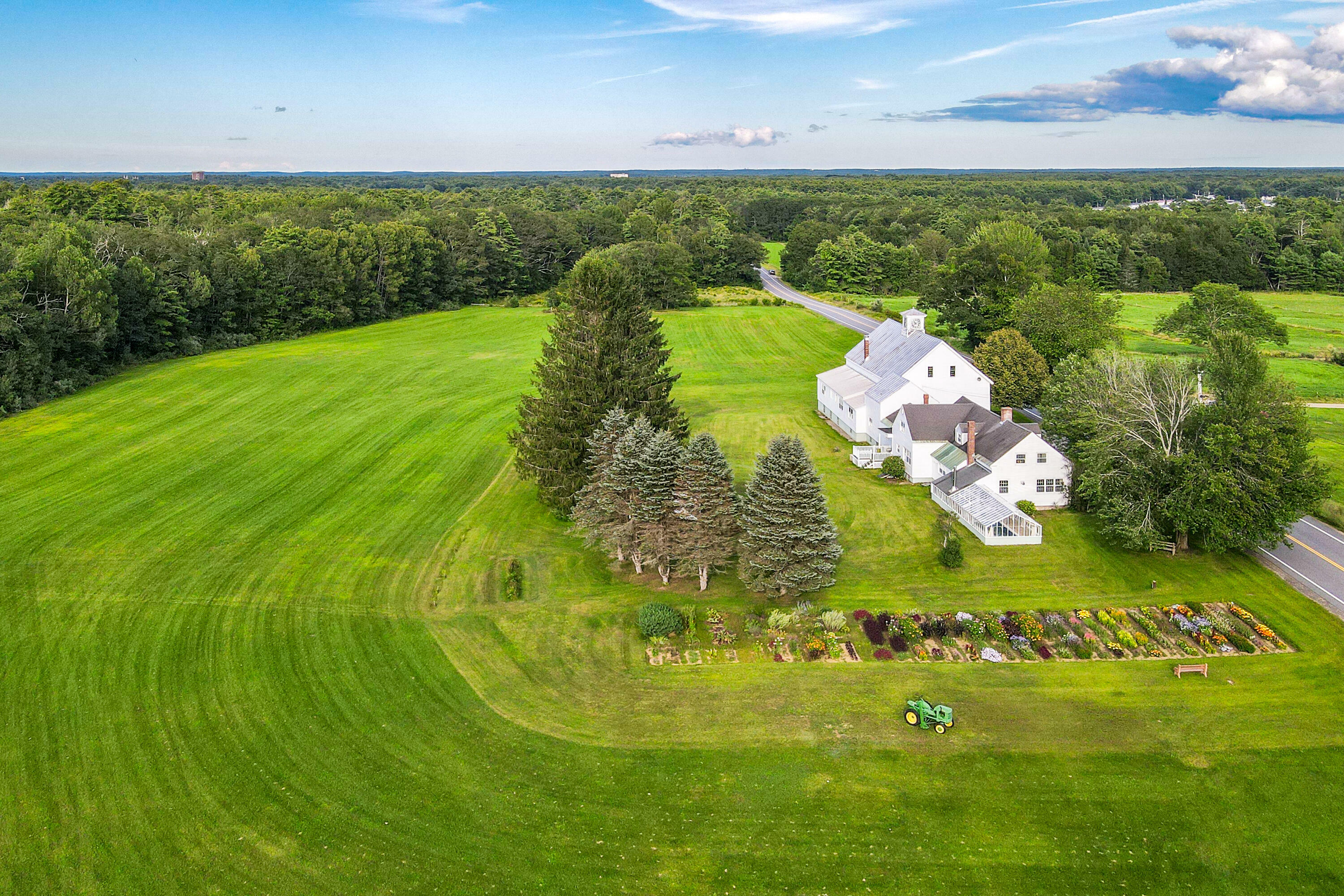 Property Photo: 262 Pleasant Hill Road ME 04011
