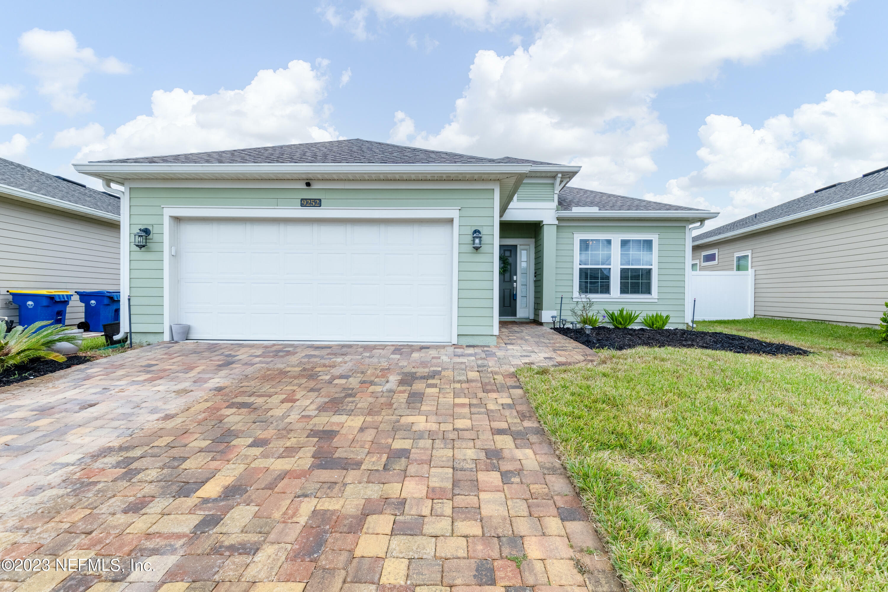 Property Photo:  9252 Gilmore Grove Way  FL 32211 