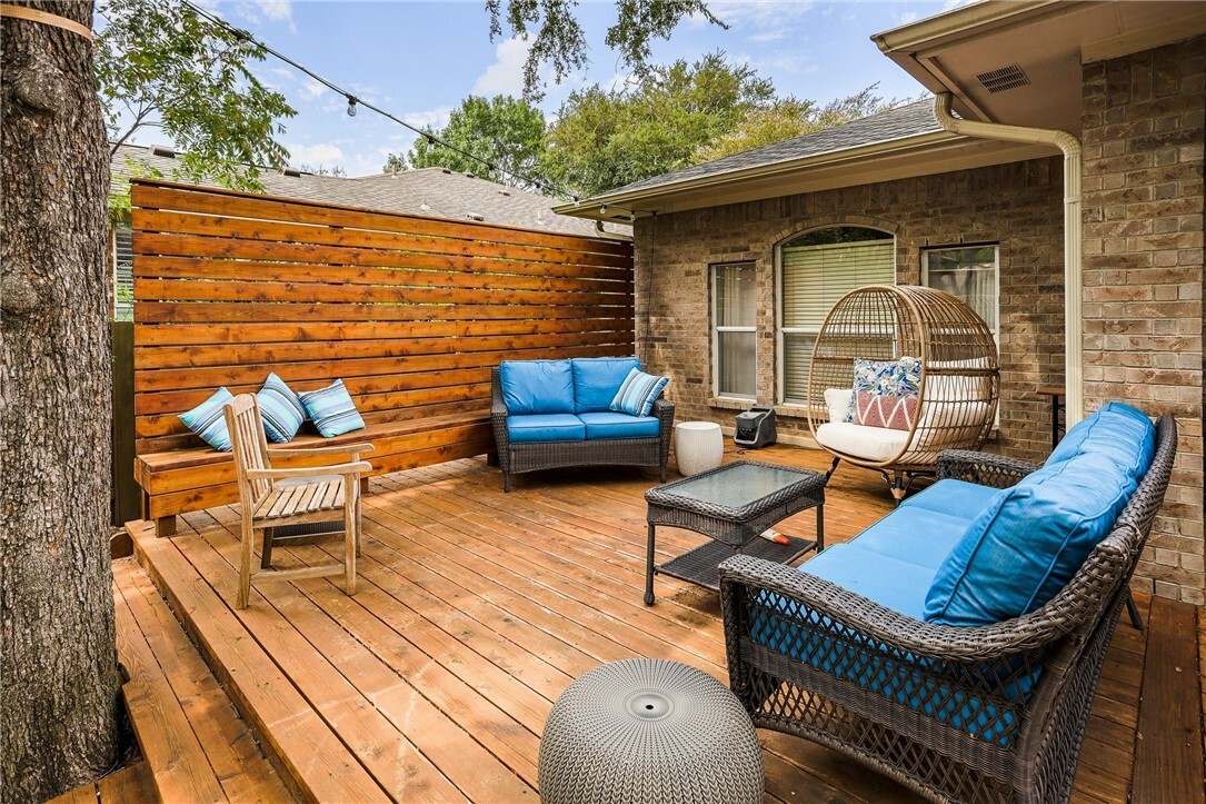 Property Photo:  10101 Coleus Cove  TX 78750 