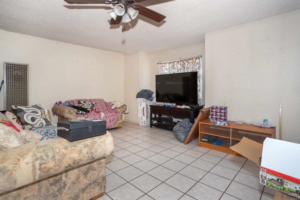 Property Photo:  3881 Cottonwood Street  CA 92113 