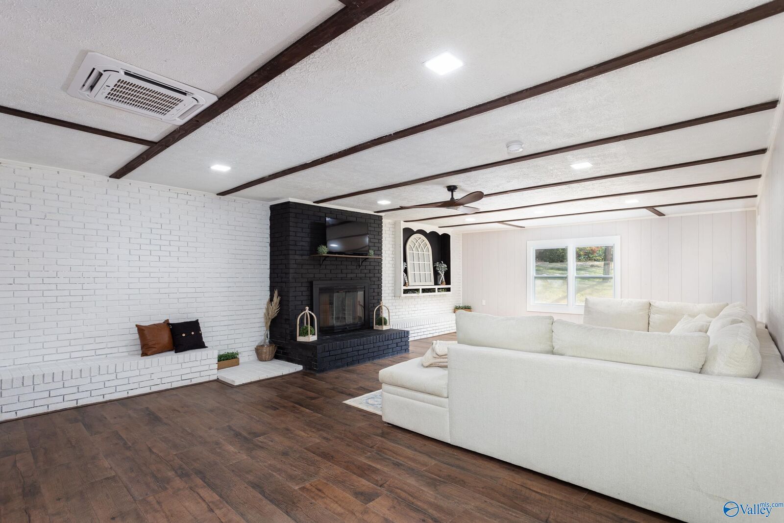 Property Photo: 2070 Iron City Road AL 36207