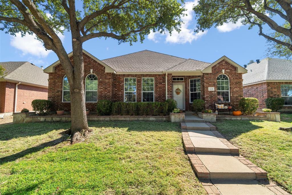 Property Photo:  1428 Silver Spur Drive  TX 75002 