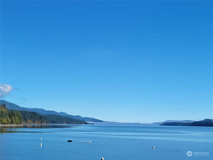 Property Photo:  70 N Ayock Beach Drive  WA 98555 