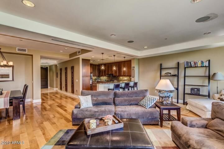 Property Photo:  2211 E Camelback Road Unit 207  AZ 85016 