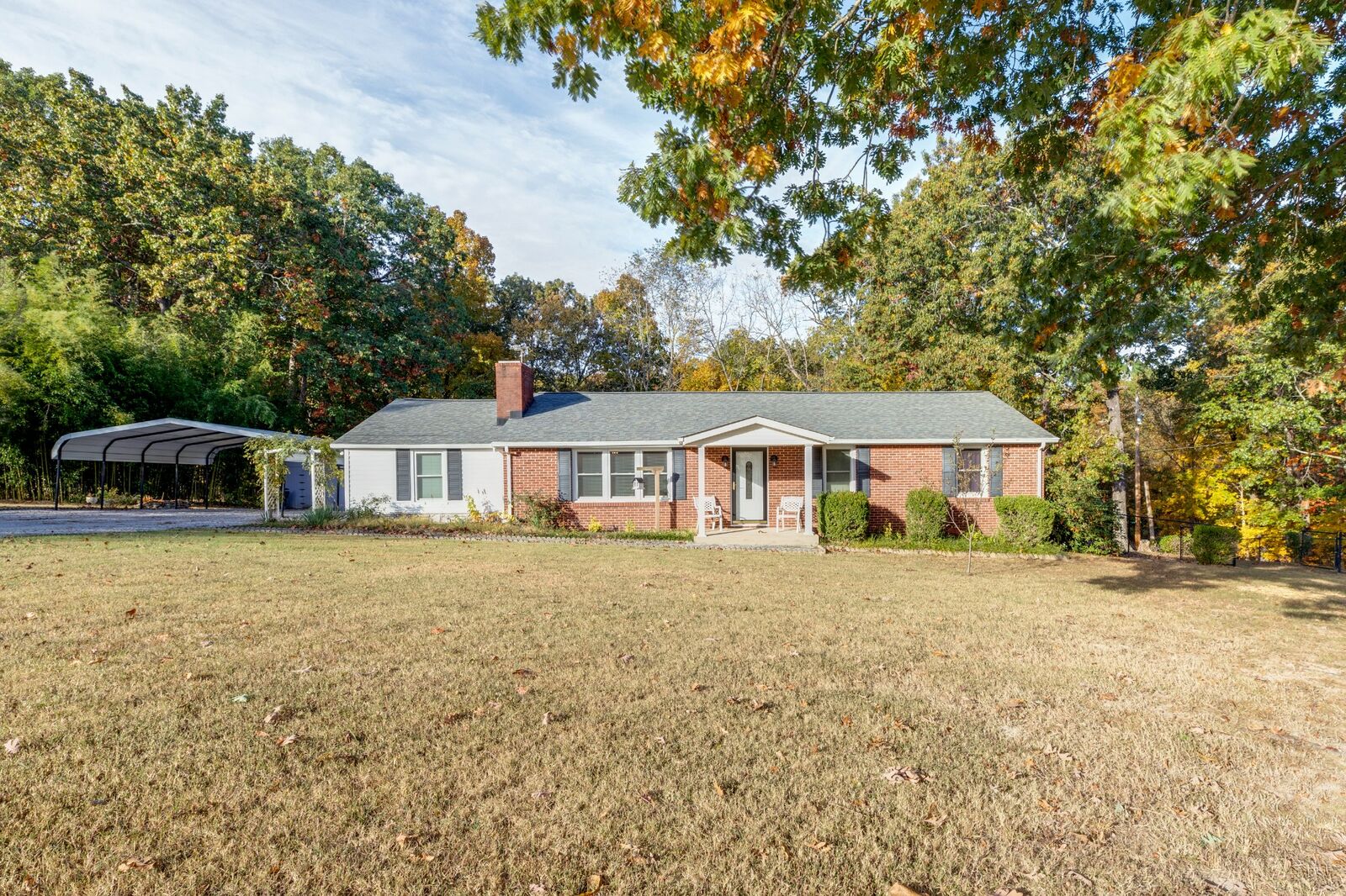 Property Photo: 100 Meadowlark Dr TN 37055